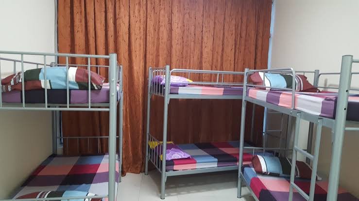 അനധികൃത പാർട്ടീഷൻ മുറികൾക്കെതിരെ നടപടി വരുന്നു