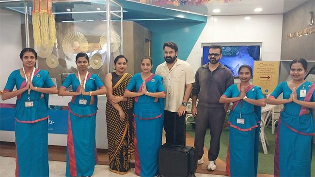 മോഹൻലാൽ അഭിനയ ദൈവമെന്ന് ആരാധകർ