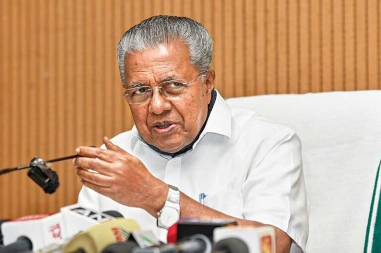 സമയബന്ധിതമായി തീരുമാനം എടുക്കാൻ ശ്രദ്ധിക്കണം; ഡോ.ഹാരീസിനെ വിമർശിച്ച് മുഖ്യമന്ത്രി
