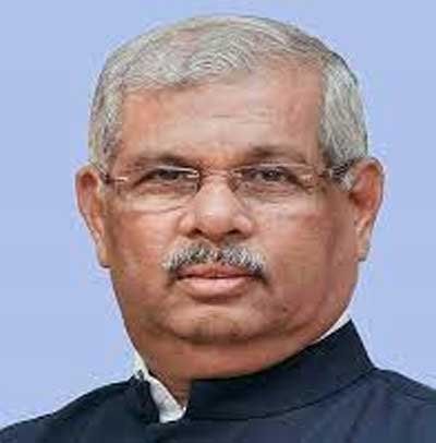 ഭാരതാംബയും ഗുരുപൂജയും നമ്മുടെ സംസ്കാരമെന്ന് ഗവർണർ