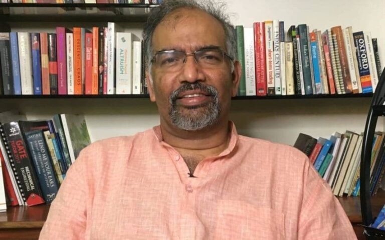 ഓടേണ്ട, ഓടേണ്ട, ചൂതുകളിക്കാരെ; ചെറിയ നികുതിയടച്ചാൽ പോരെ? – മുരളി തുമ്മാരുകുടി