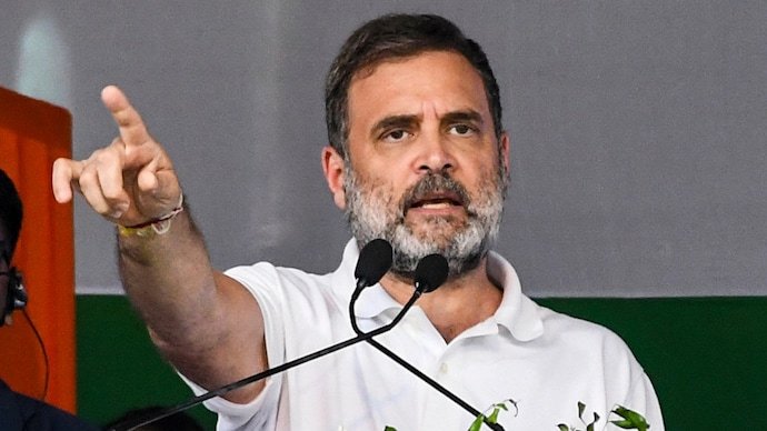 മോദി, മാധ്യമങ്ങൾ ഊതി വീർപ്പിച്ച ബലൂൺ – രാഹുൽ ഗാന്ധി