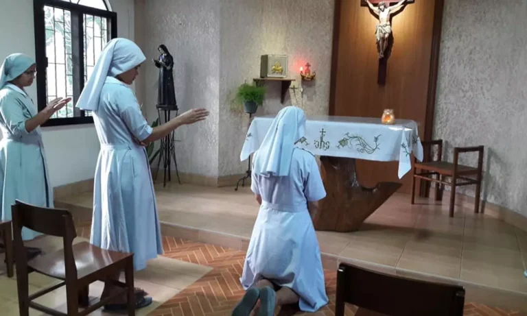 കന്യാസ്ത്രീകൾ പോലും സഭാവസ്ത്രം ഉപേക്ഷിക്കേണ്ട ദുരവസ്ഥ