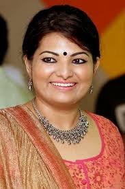 സാന്ദ്രയുടെ ഹർജി കോടതി തള്ളി; സെൻസർ സർട്ടിഫിക്കറ്റില്ലെന്ന് വരണാധികാരി