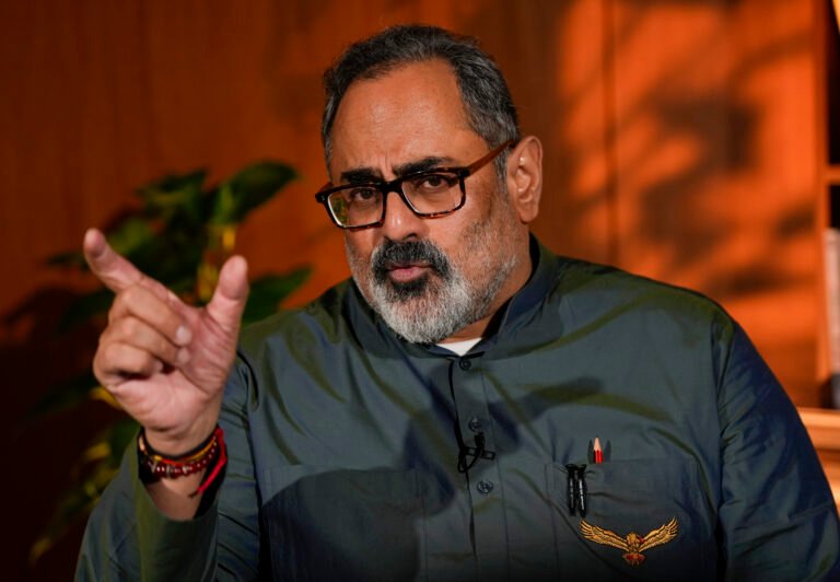 സ്റ്റാലിനും പിണറായി വിജയനും അയ്യപ്പ സ്വാമിയോടും ഭക്തരോടും മാപ്പ് പറയണം – ബി.ജെ.പി